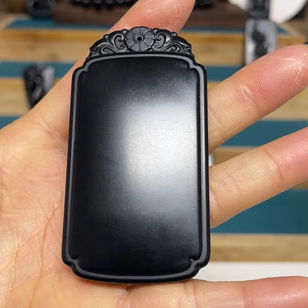 【闪购商品】和田玉（墨玉）吊坠(不含链)未镶嵌货头72克