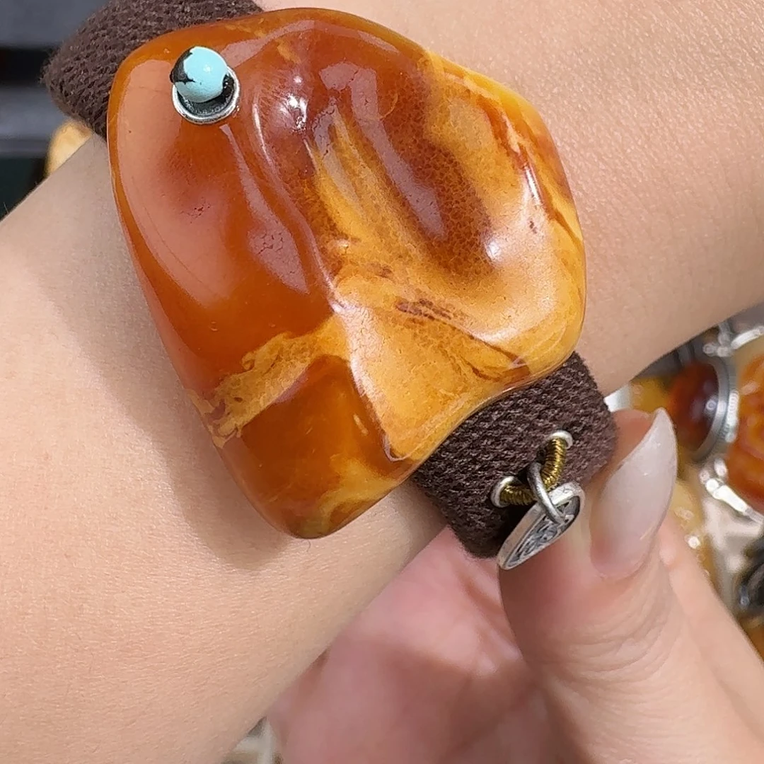b***1琥珀未镶嵌裸石我