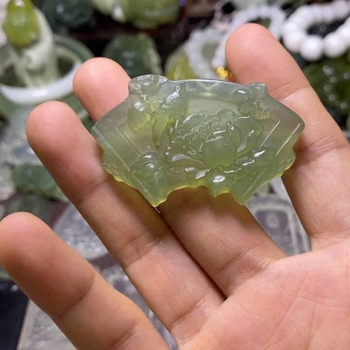 岫玉未镶嵌岫玉颈饰