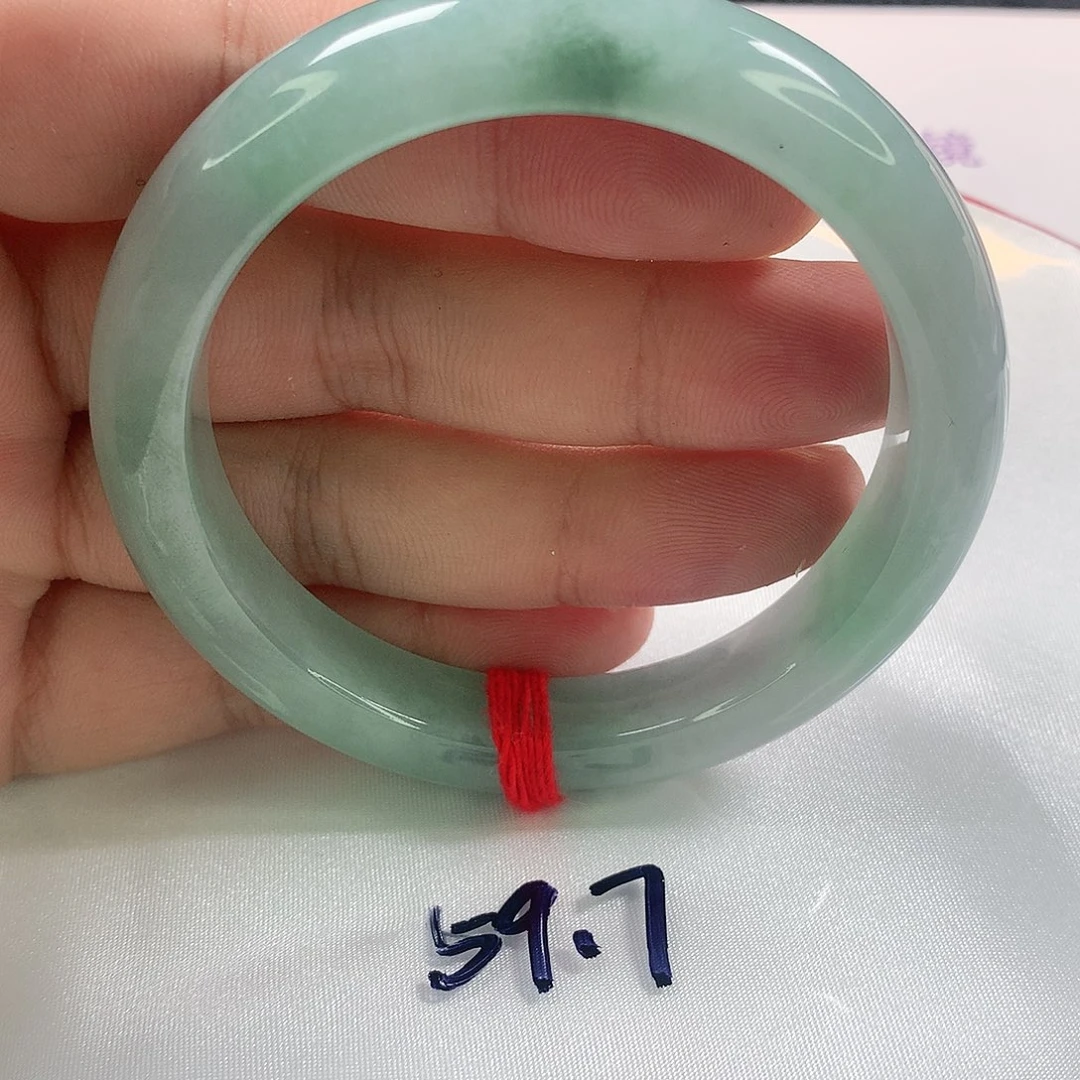 翡翠手镯未镶嵌319号