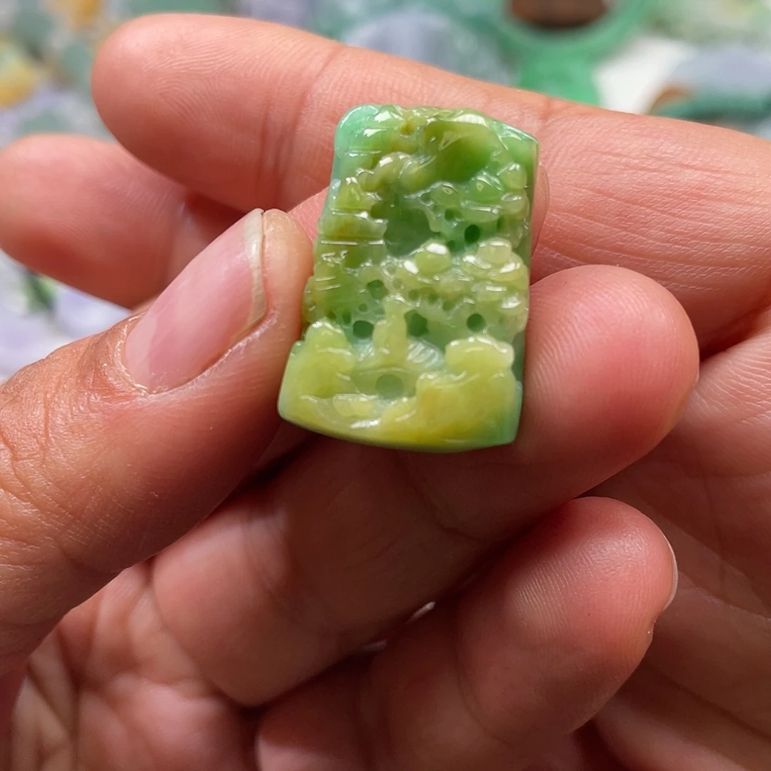 颈饰未镶嵌翡翠翡玉缘翡翠