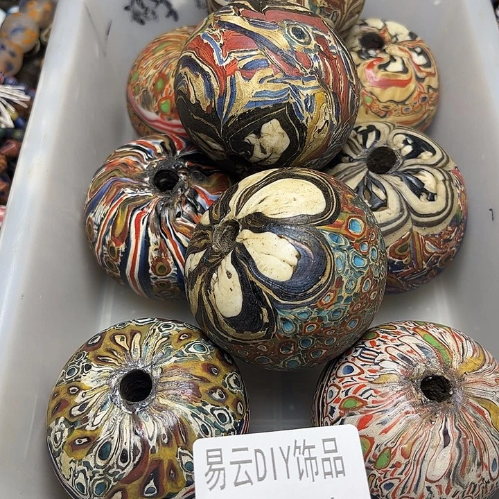 颈饰琉璃2111 小脚丫一盆