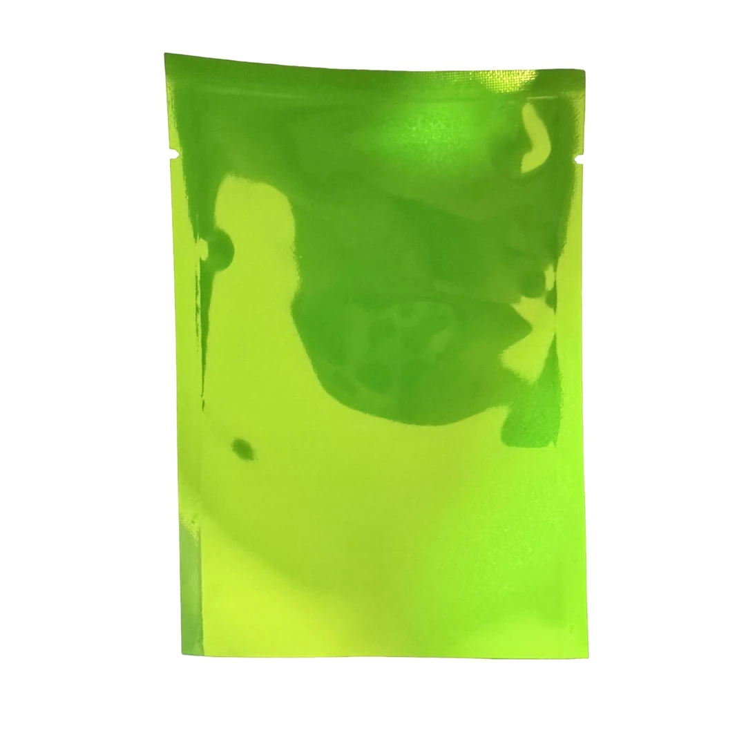 一包三张卡，保一张折射（base不发）9包保黑盒