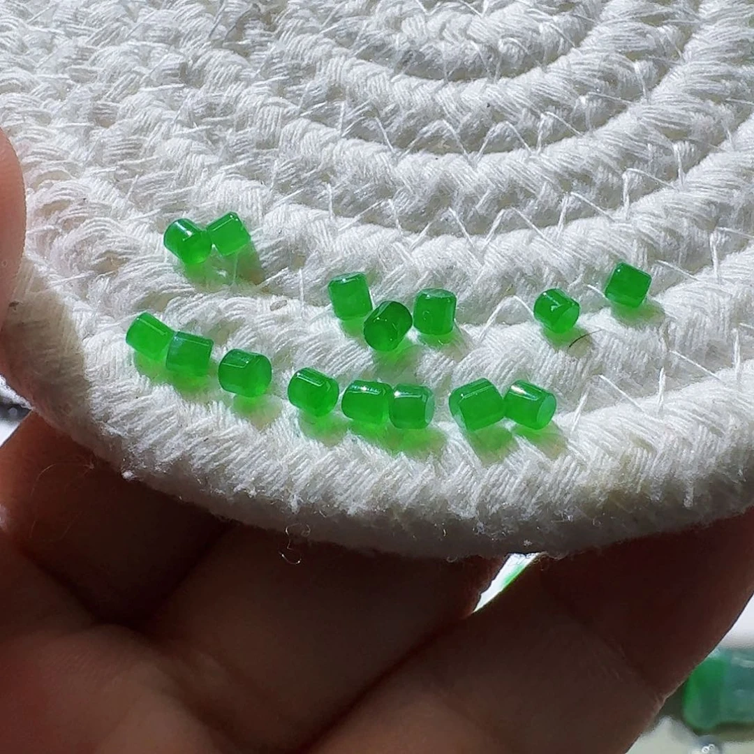 翡翠颈饰未镶嵌@****?裸石