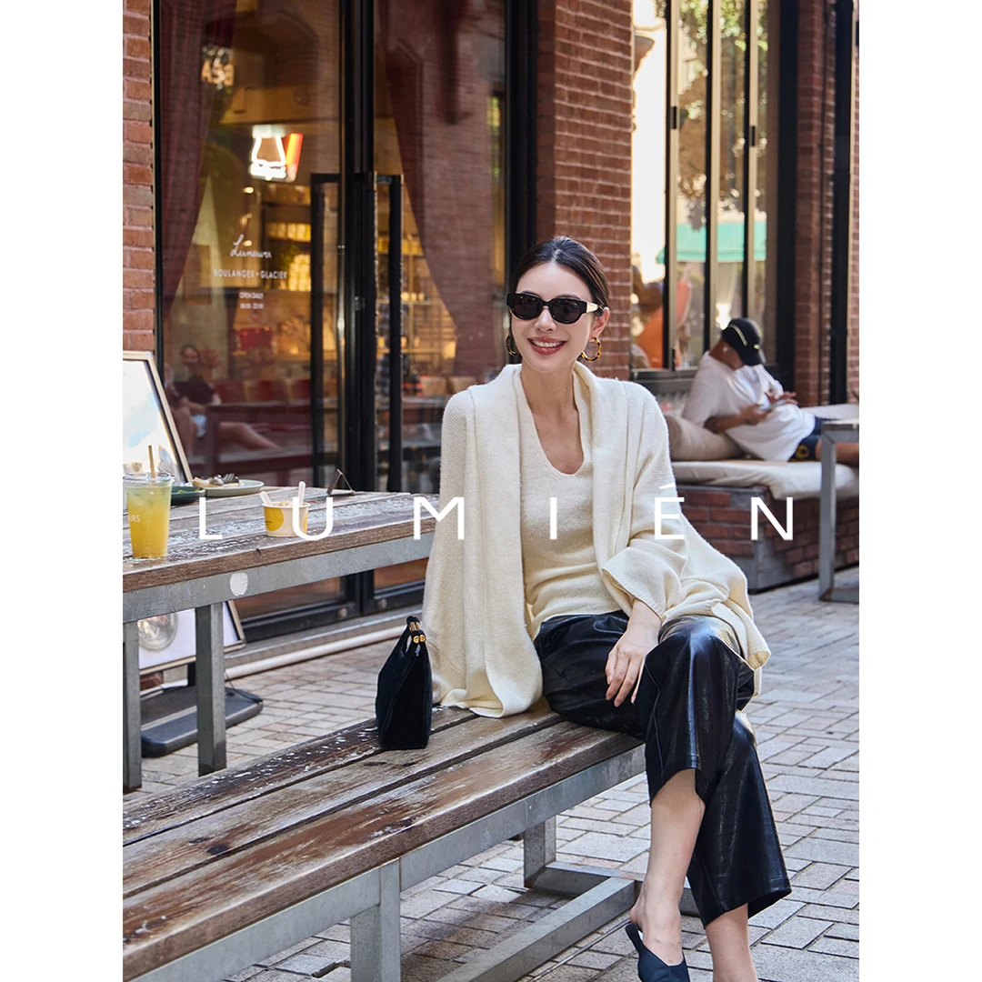 【LUMIEN 新品】“臻奢云朵”山羊绒轻奢柔软背心开衫套装LX5DBB176
