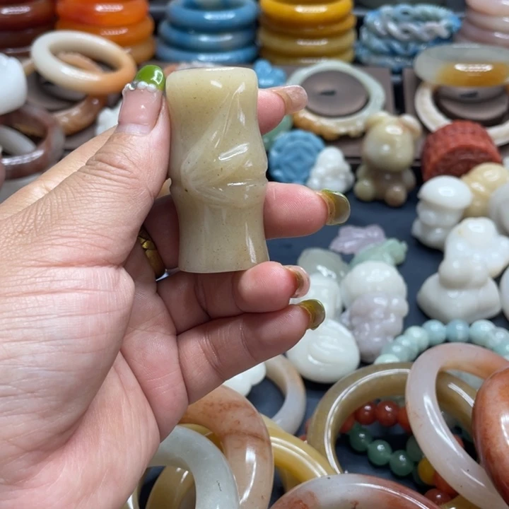 合金手链石英质玉