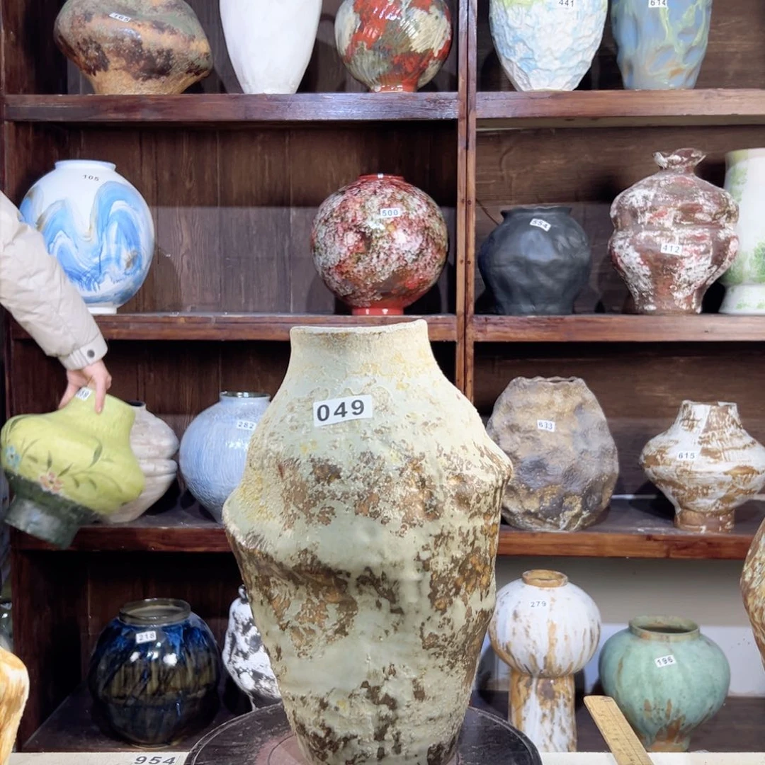 摆件49华庭街上釉的吗你