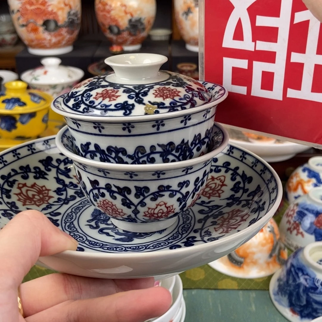 小**?陶瓷的设计师是一个人