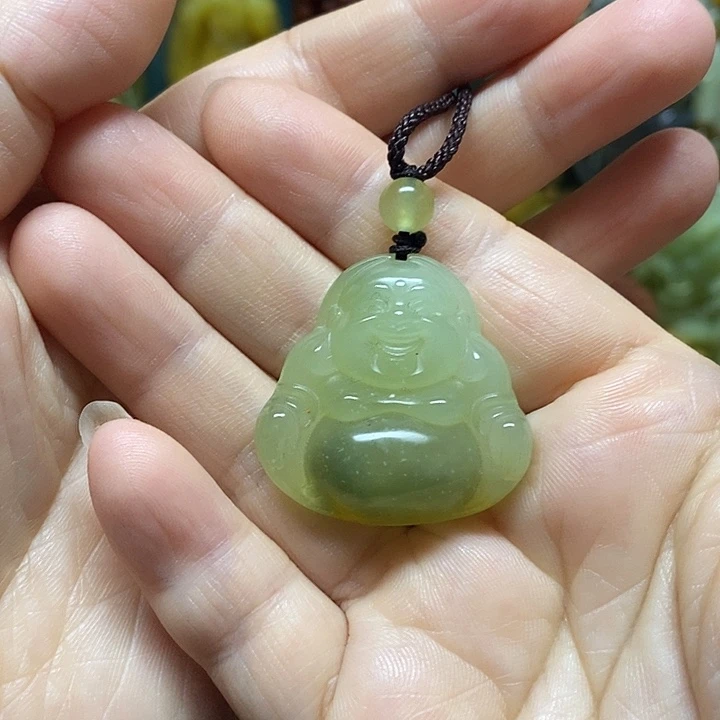 岫玉未镶嵌吊坠(赠链)