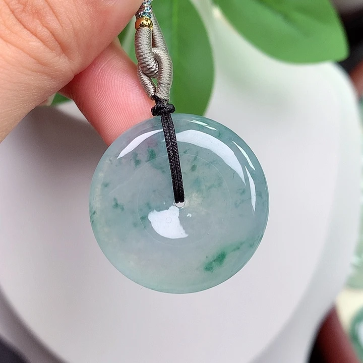 颈饰未镶嵌翡翠平安扣 29.1x5.7mm