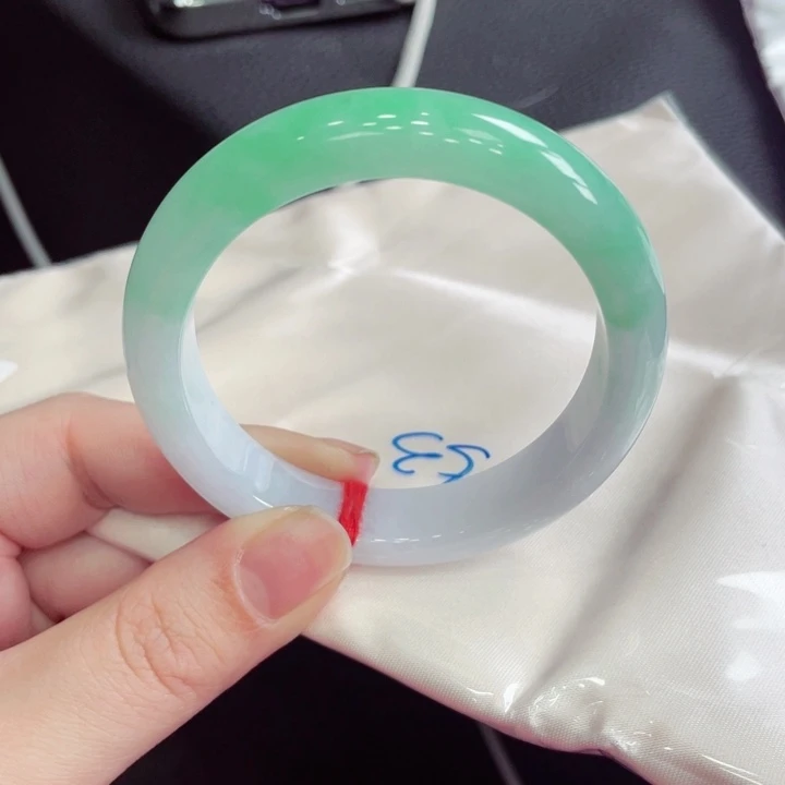 未镶嵌手镯翡翠翡翠