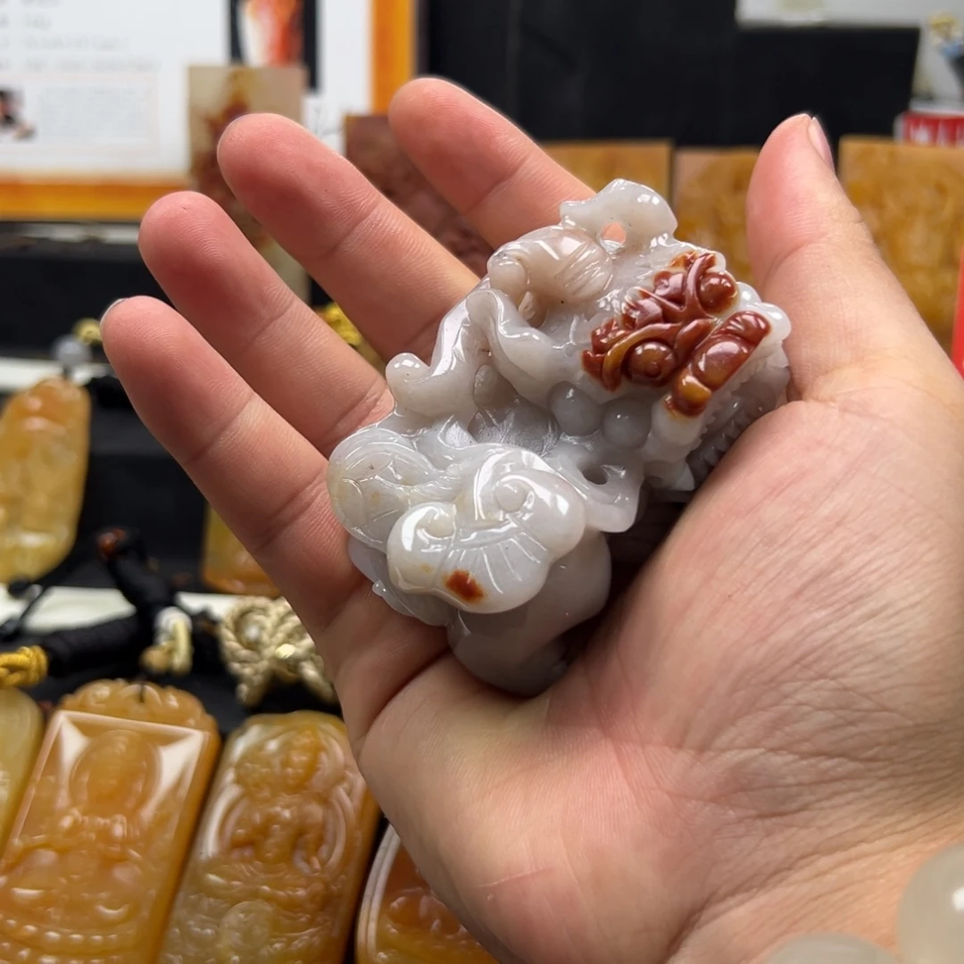 石英质玉(黄龙玉)未镶嵌多样性发货,发其一