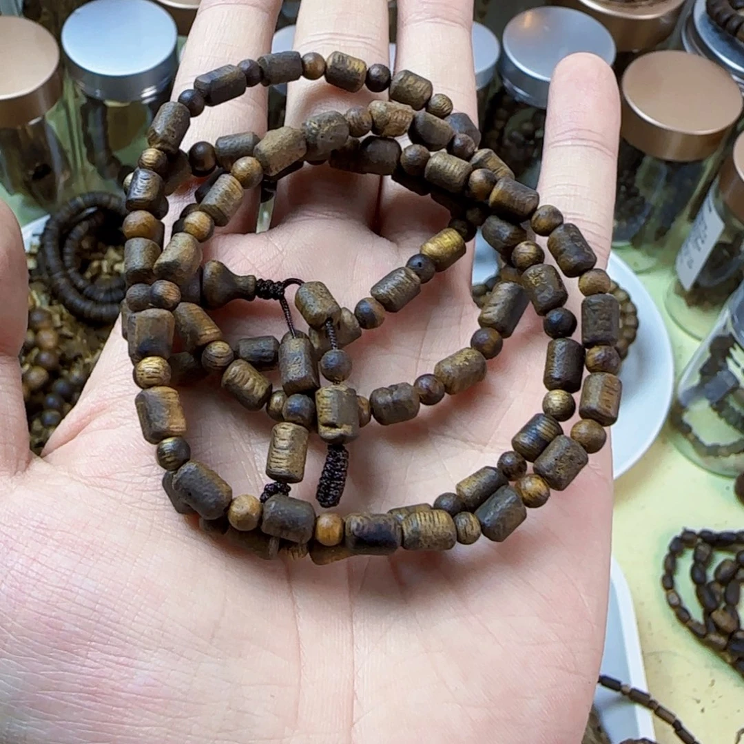 沉香碎屑沉香奇楠沉香碎05-8克高货乌身