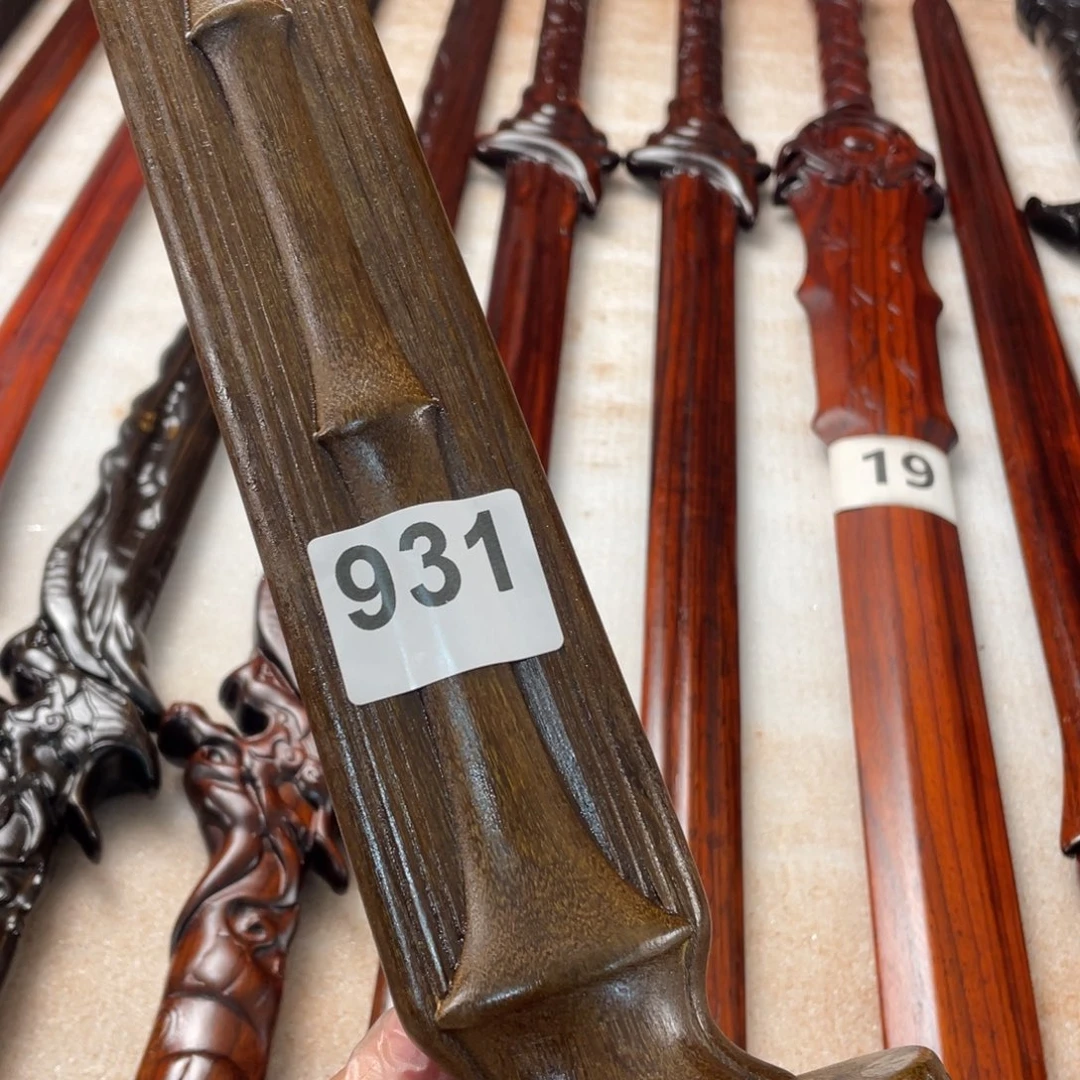 木飞***?重蚁木编号931青竹峰云剑放福利