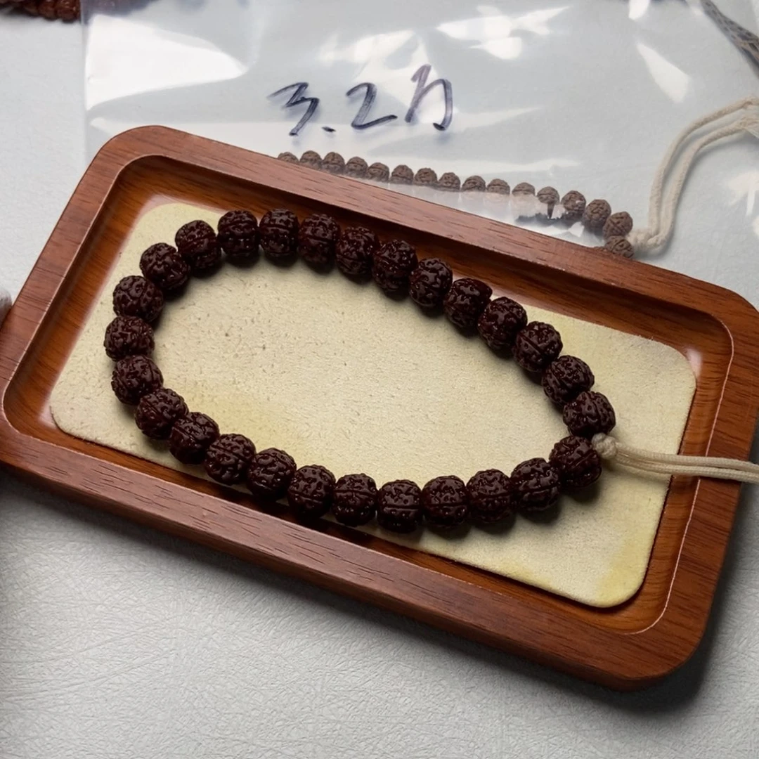 金刚菩提吊坠老树王