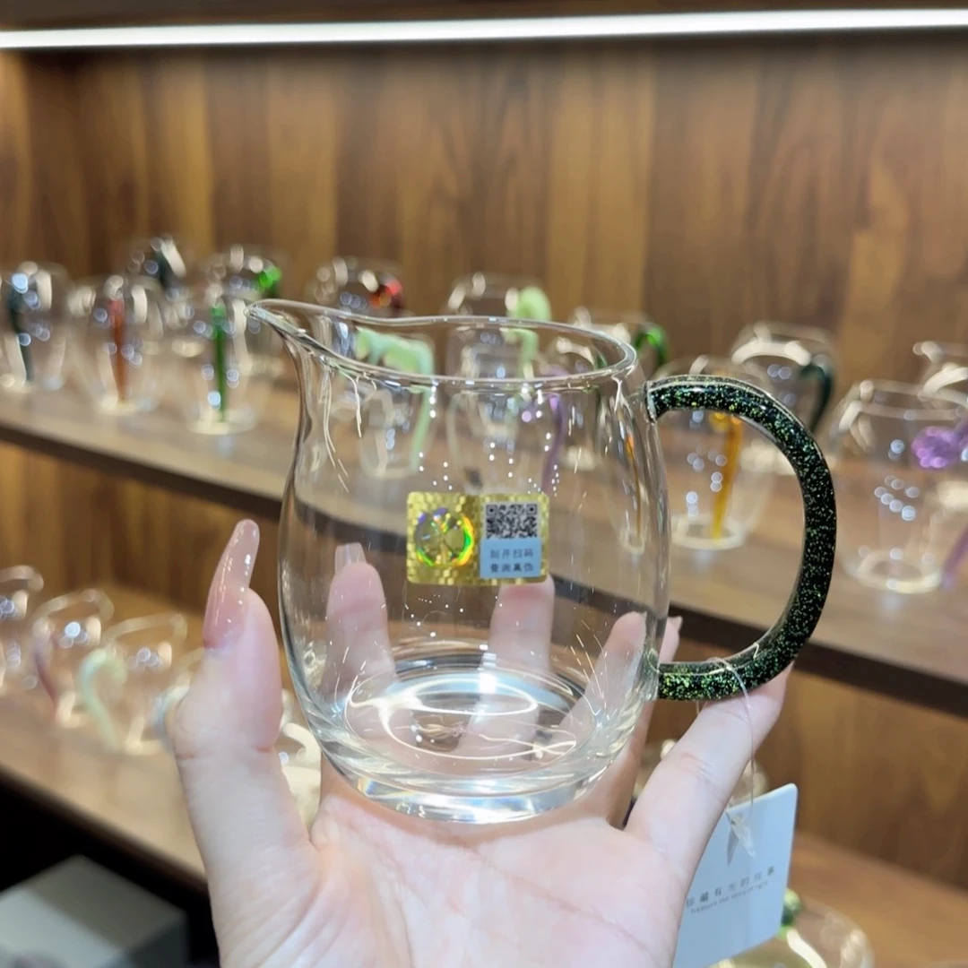 禾器澄然黑金。。。。。
