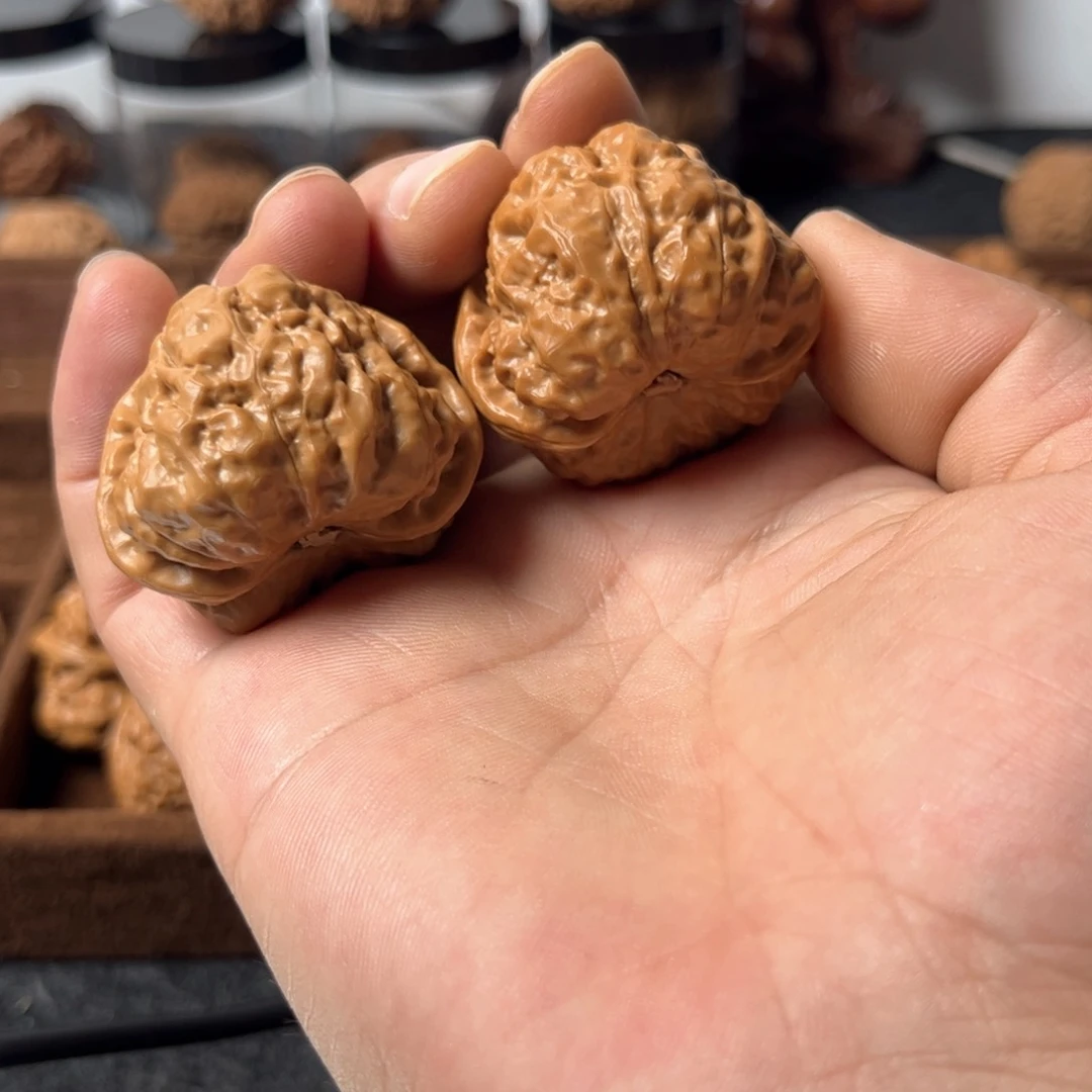 安***厂文玩核桃把件蛤蟆头