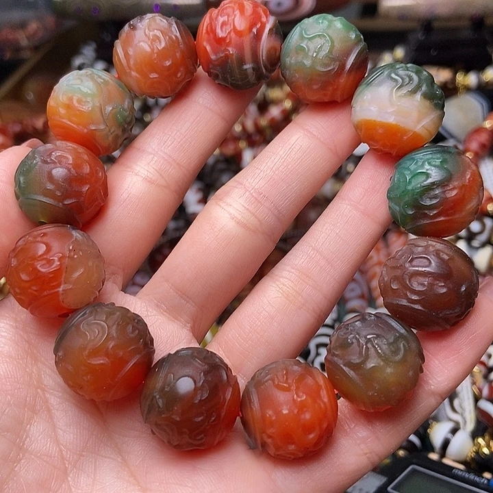 玛瑙/玉髓未镶嵌颈饰