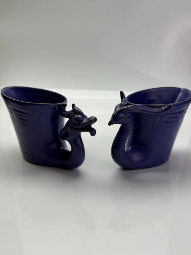 紫汝龙凤杯一对（两个杯子不单出）
