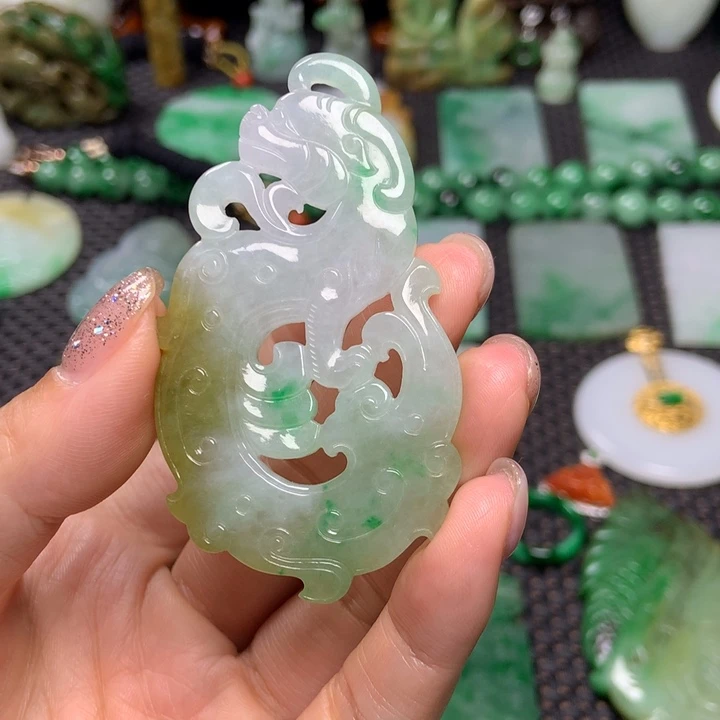 S***u未镶嵌挂件翡翠清