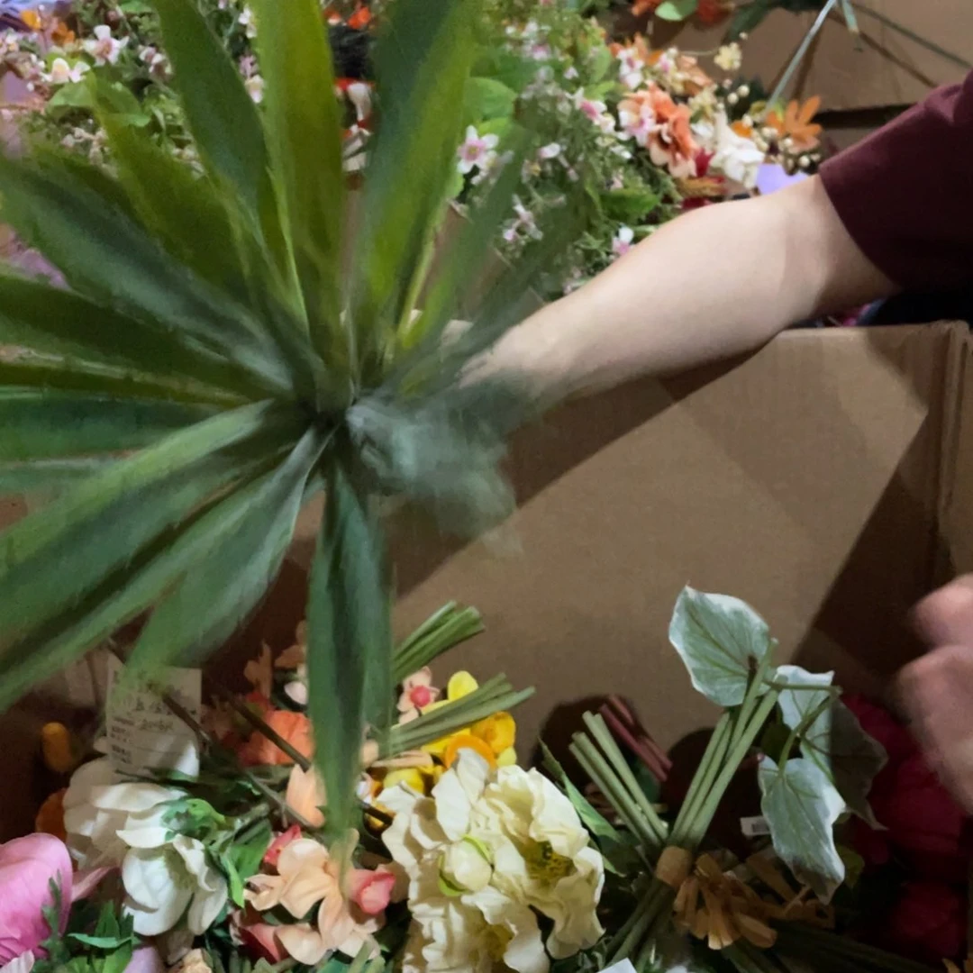 陶瓷花瓶，部分微瑕