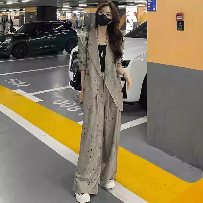 高级感西装套装女初秋新款时尚宽松显瘦烫钻西服外套阔腿裤两件套
