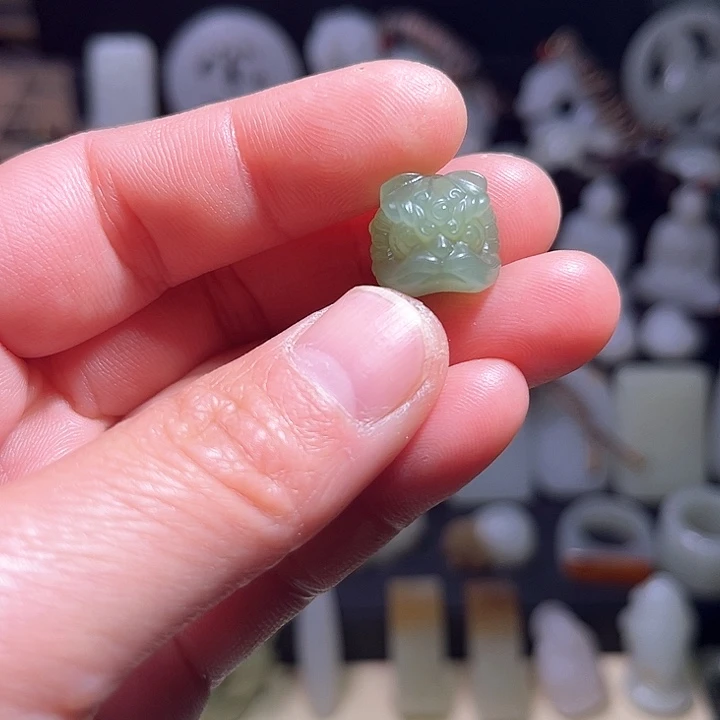 和田玉颈饰未镶嵌王**丶