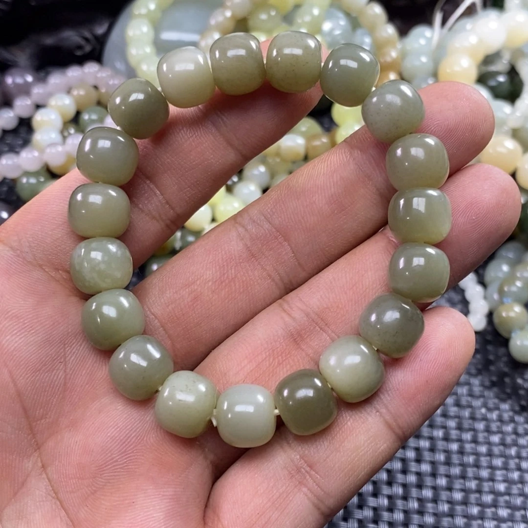 手链未镶嵌和田玉