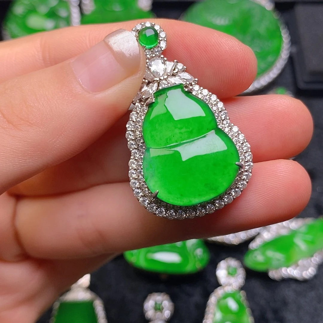 翡翠银S925镶嵌颈饰