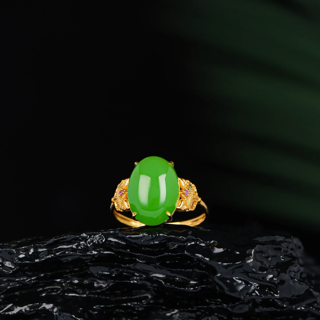【五周年】18K金狐狸面具10*13.7mm苹果绿旦面戒指HNZ13361