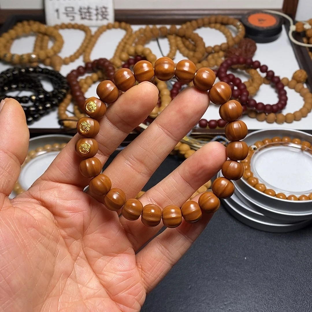 吊坠猴头核桃10左右三标鲨鱼2号