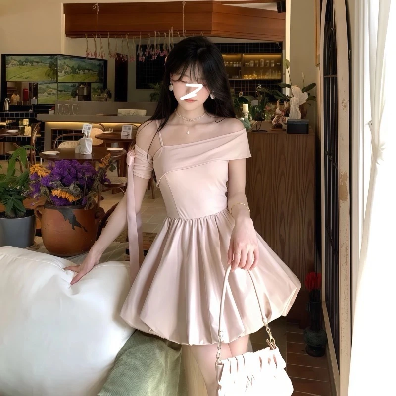 一字肩露肩气质少女感花苞蓬蓬裙短款连衣裙