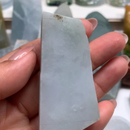 翡翠裸石翡翠边角料