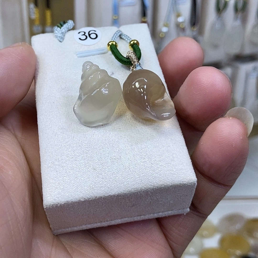 玛瑙/玉髓颈饰未镶嵌咎