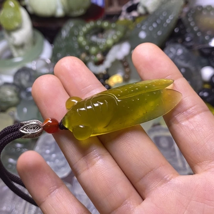 岫玉未镶嵌岫玉颈饰