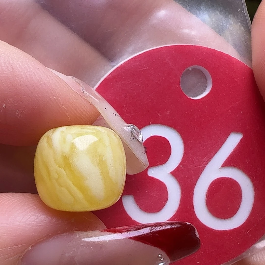 裸石蜜蜡未镶嵌11.2mm瓷白虎皮老型