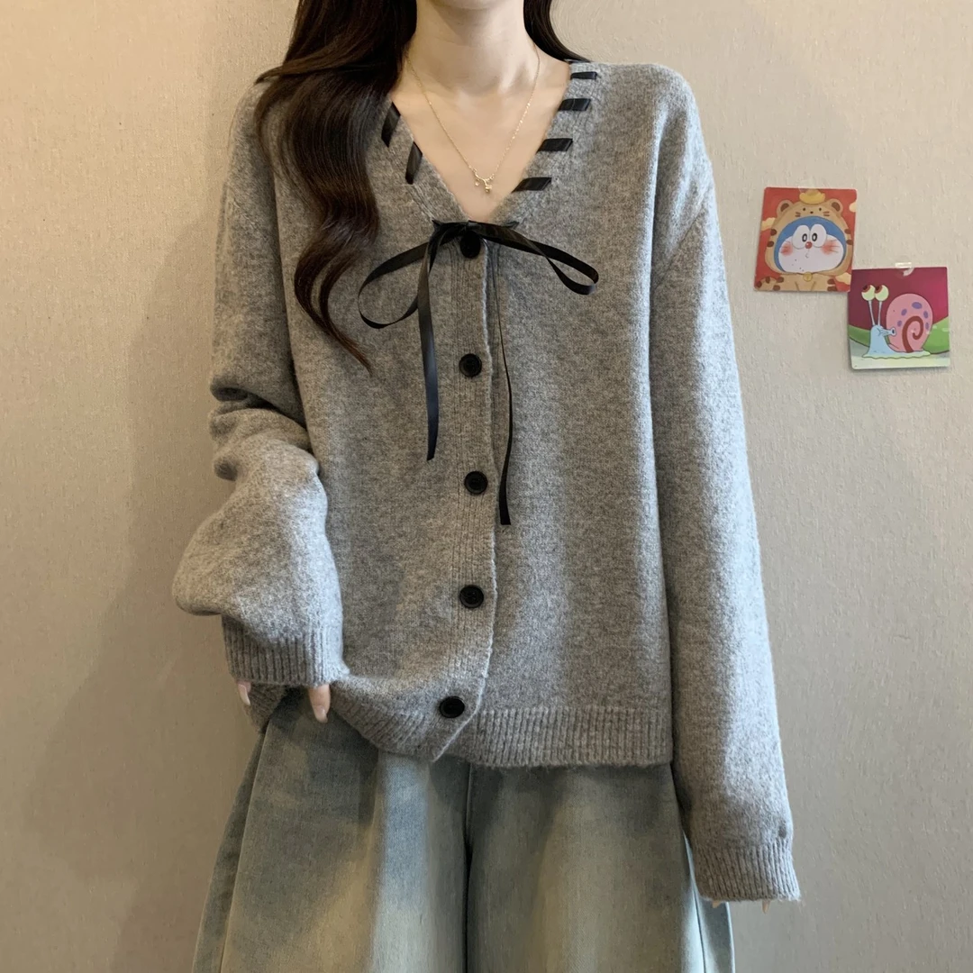 高级感系带V领长袖毛衣外套女秋冬2025新款大码胖mm宽松针织上衣