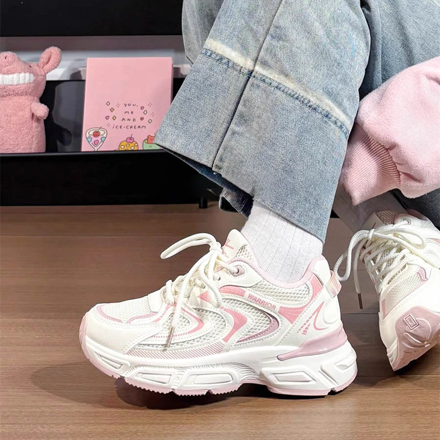 回力轻便休闲运动鞋女款透气小众原创设计百搭厚底增高老爹鞋软底