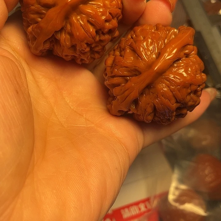 文玩核桃吊坠