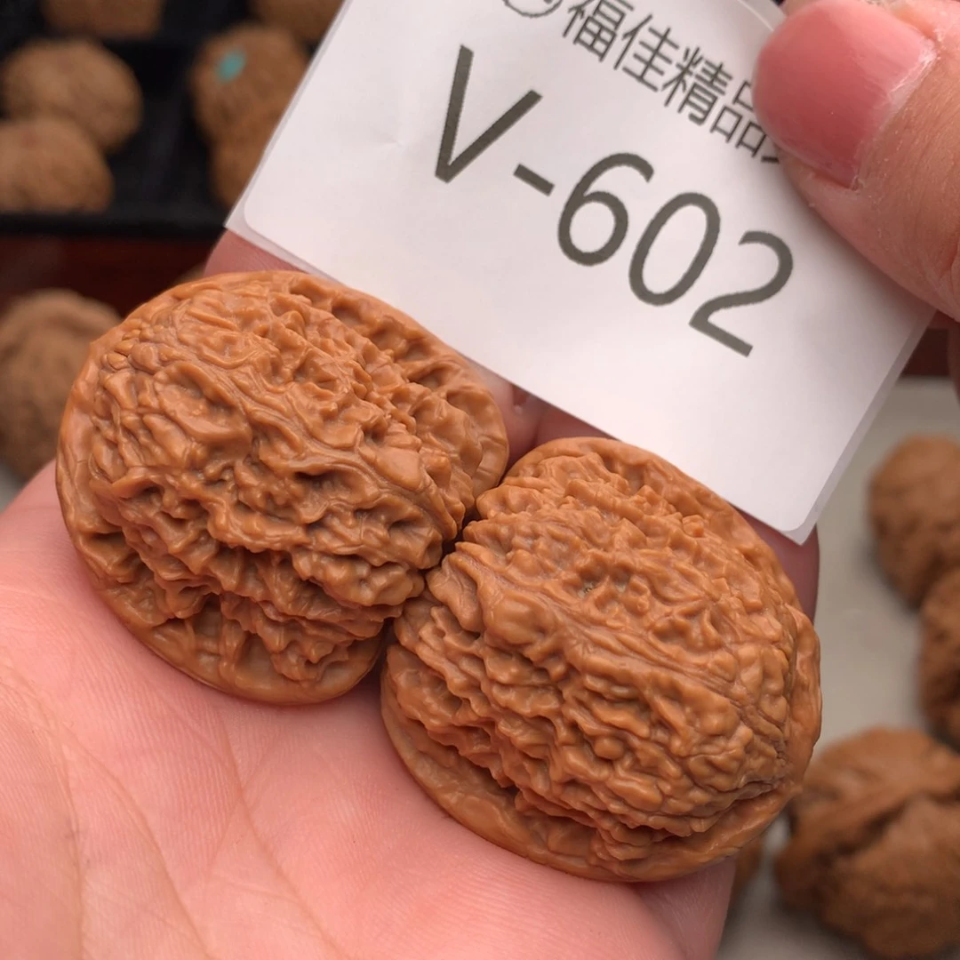 文玩核桃把件36南疆石………