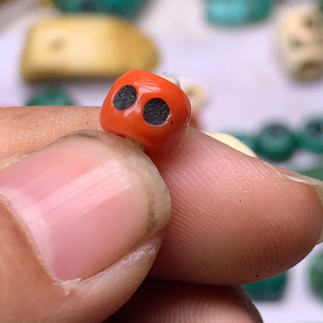 爱***然颈饰玻璃藏传小元素