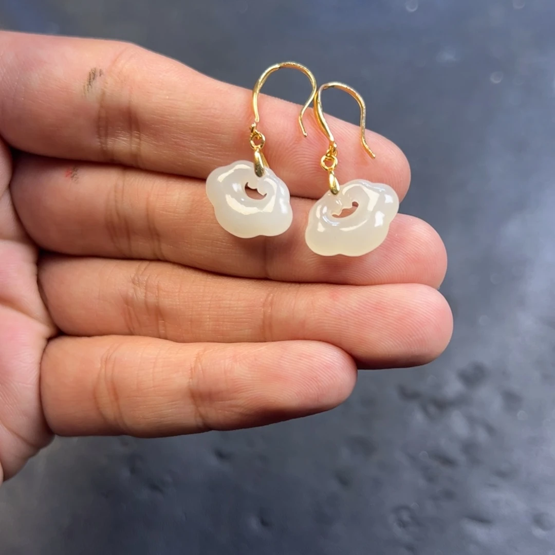 颈饰银S925镶嵌和田玉