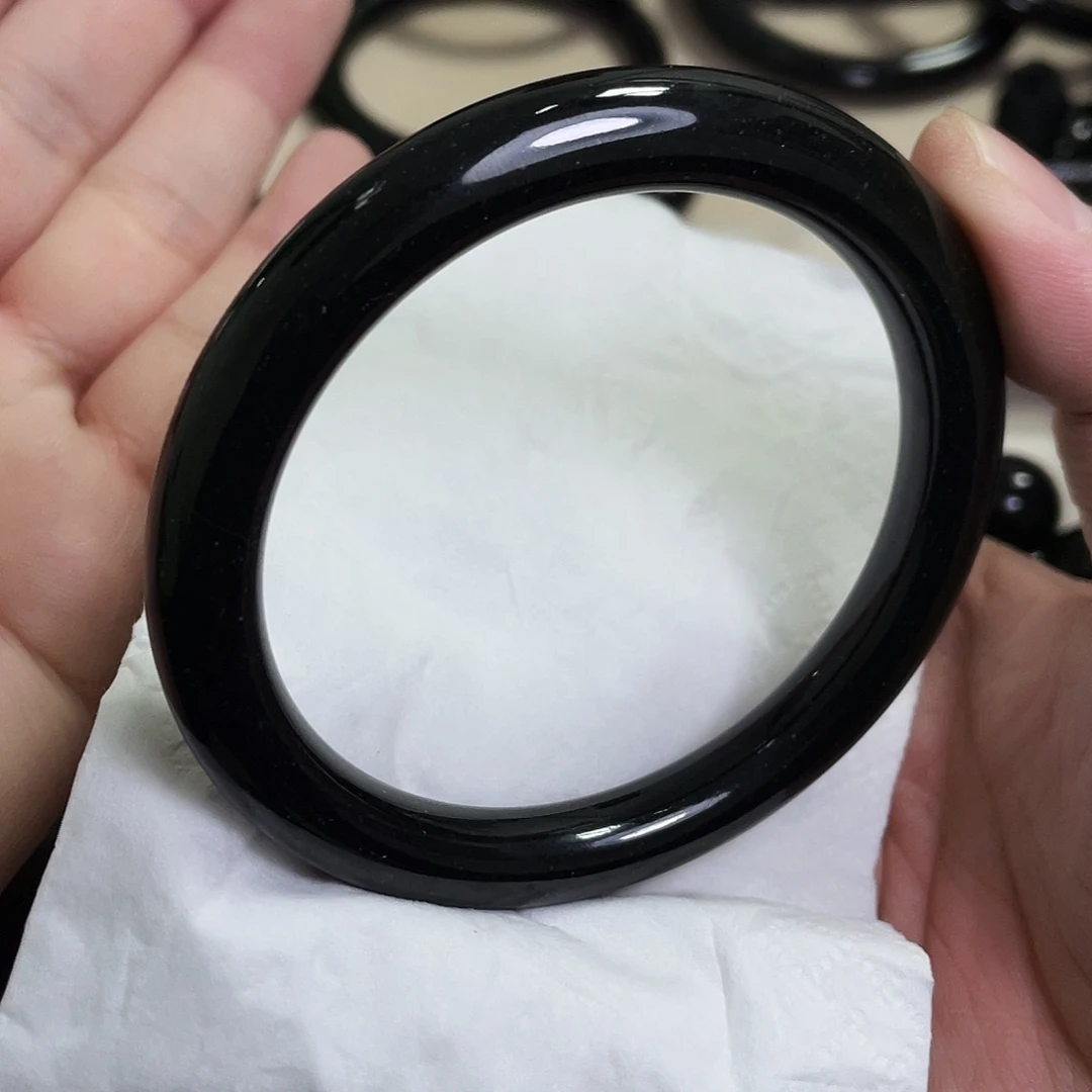 翡翠未镶嵌颈饰翡翠60