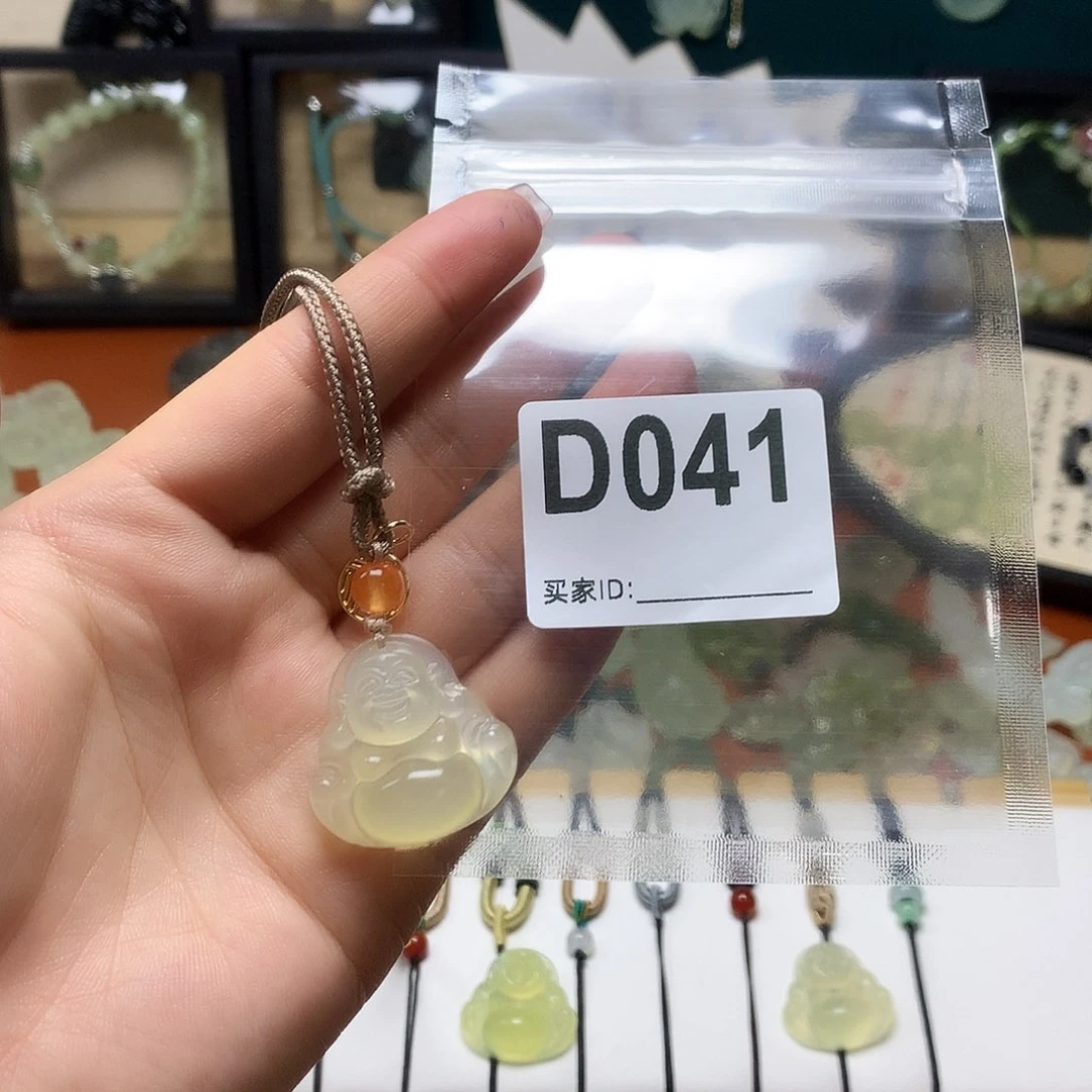 蛇纹石玉颈饰合金L****