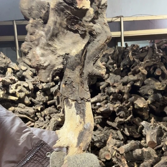 香榧木米*鼠火琉璃的毛料摆件