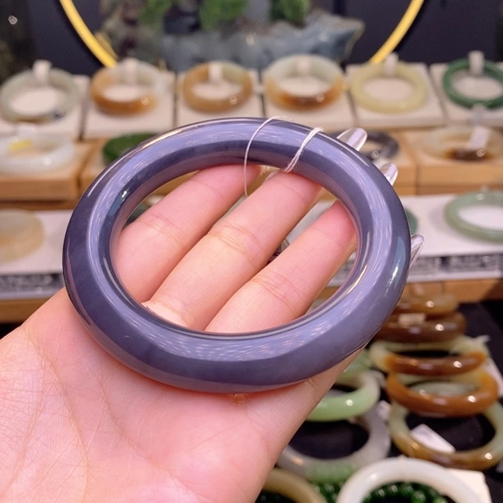 和田玉未镶嵌珠宝奇石56/57