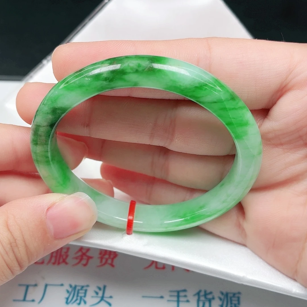 未镶嵌手镯（贵妃镯）翡翠翡翠