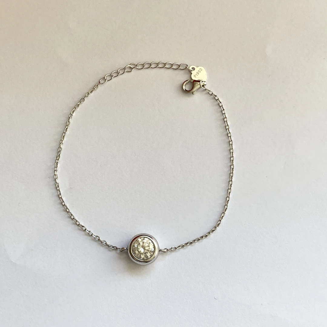 时尚经典款小圆 AA28