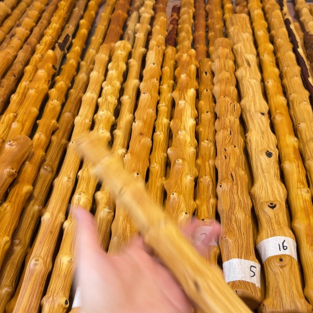 南对节木车载棍武术棍