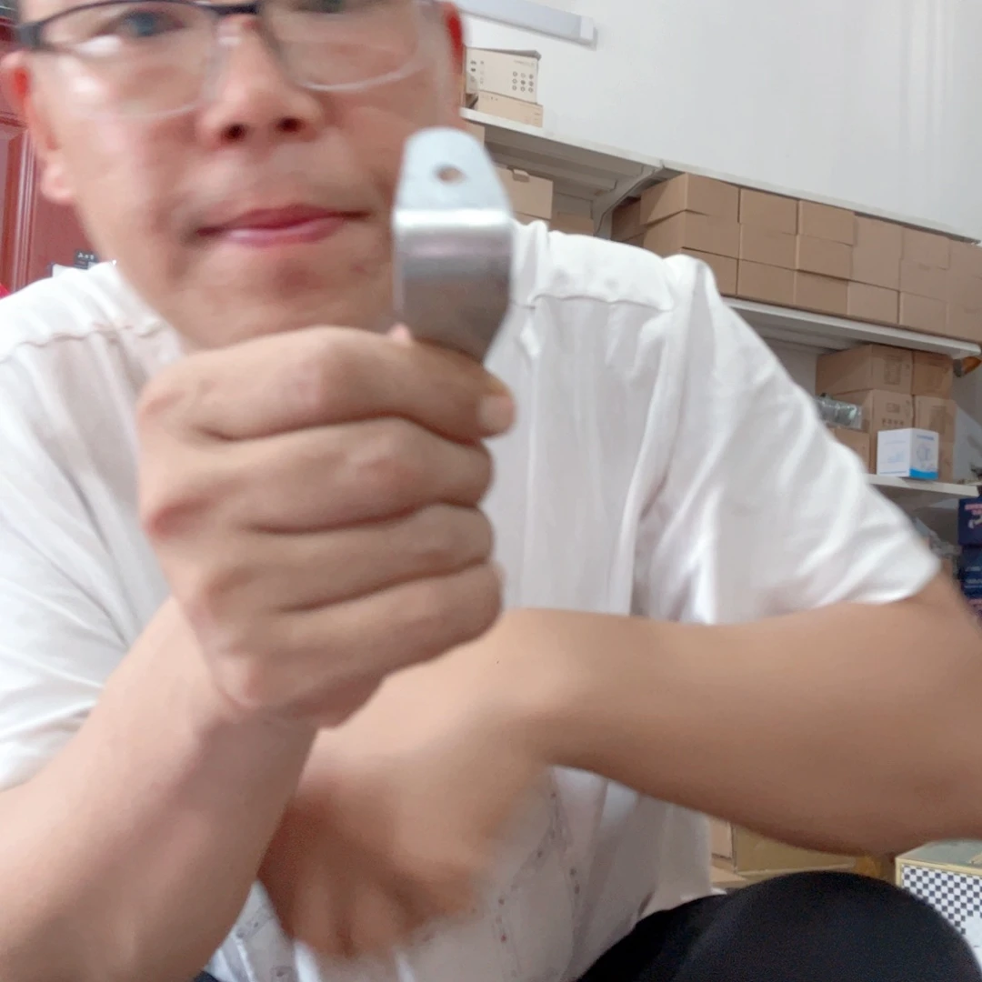 平**上头灯配件铁片云台一套